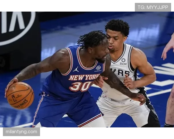 奥斯曼·登贝莱：对阵沃克的速度与防守极限对抗