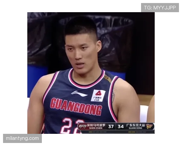 尼克·科里森高效挡拆制造错位 提升球队内线攻防强度